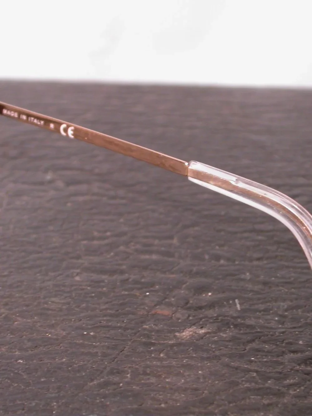Ray-Ban up auction